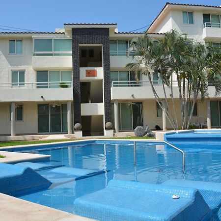 Zenharmony Suites Puerto Vallarta Buitenkant foto